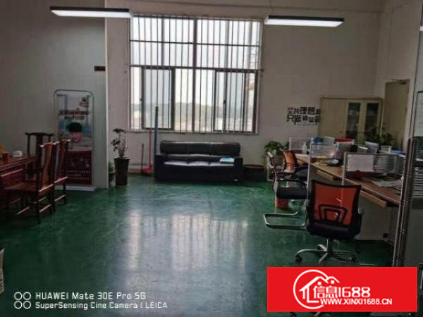 带装修办公室地坪漆水电凤岗雁田海关楼上550平厂房出租