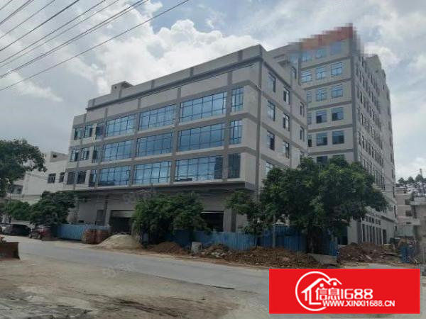 寮步镇全新厂房可办环评型像好，电梯可把小车升到楼顶，带客梯！