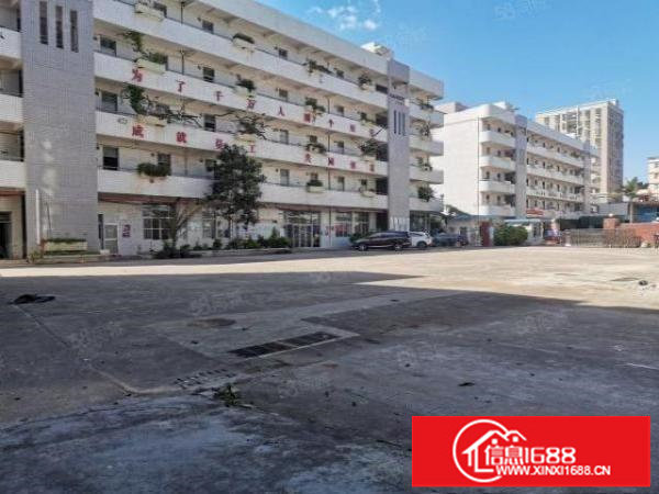 坑梓坪山大道2楼1000平精装修厂房出租带办公室水电齐全