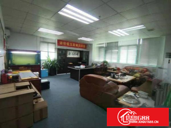 布吉丹竹头莲塘工业区办公室出租350㎡即租即用全配套交通便利