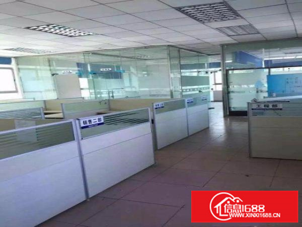 民治地铁口新出3楼1000平带装修适合贸易办公