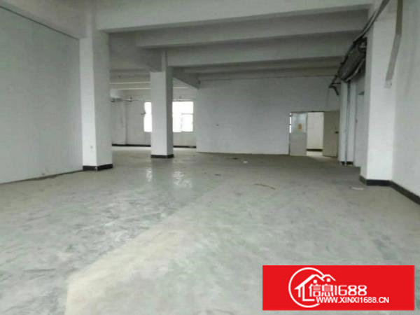 平湖辅城坳二楼650平对外急租交通方便