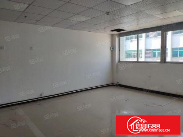 横沥镇独院工业厂房出租，原房东，一楼6米带牛角，空地大