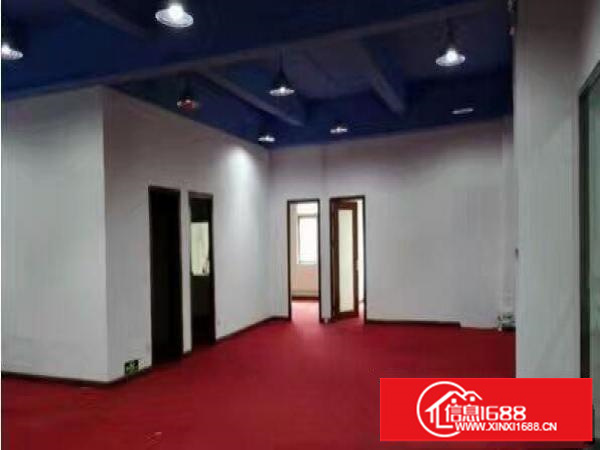 坂田布龙路地铁口带装修电商厂房850面积出租