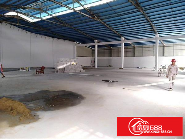 钢构一楼1500平米空地2500平米