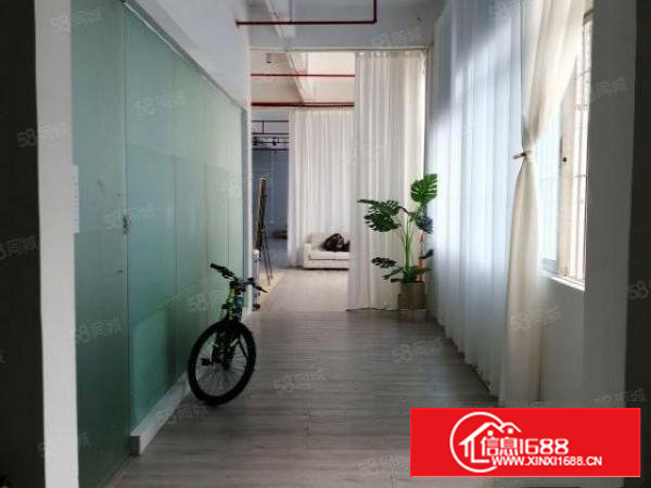 宝安新安工业厂房出租可做办公608平