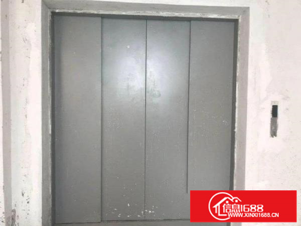 证照齐全，扁滘工业区1500方装修厂房，形象好