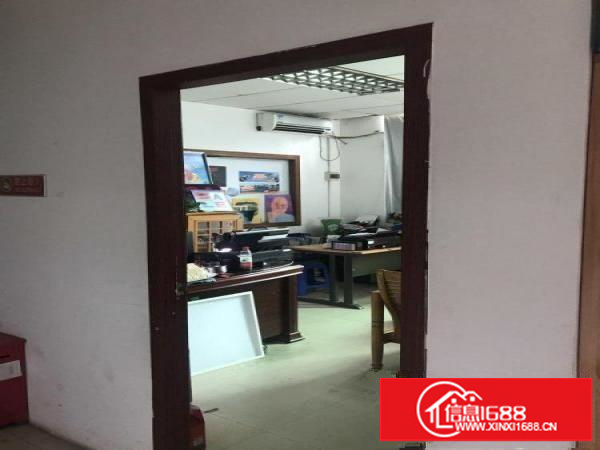 工业区标准厂房。分租出去130带办公室