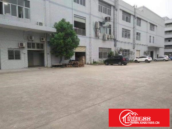 松木山厂房一楼厂房700平方，楼上1500平方