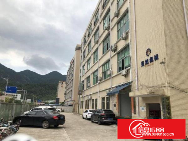 坪地原房东独栋厂房二楼330平方出租，带现成装修