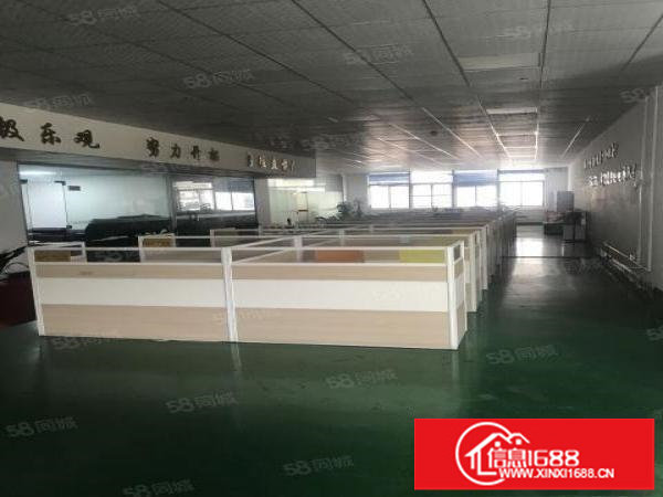 布吉李郎厂房一楼1000平方带精装修火爆招租