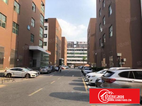 石岩镇原房东，楼上一整层实际面积出租1600平方厂房出租