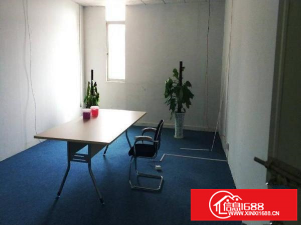 龙岗爱联地铁站附近精装修厂房830平米出租