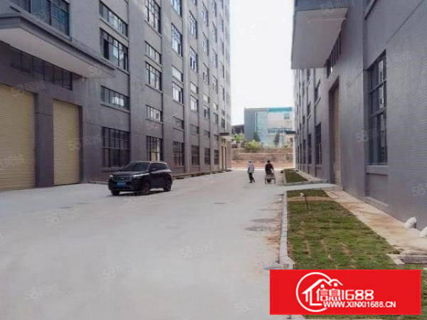 全新现代化厂房，高速出入口配电大空地大标准厂房一楼8米高