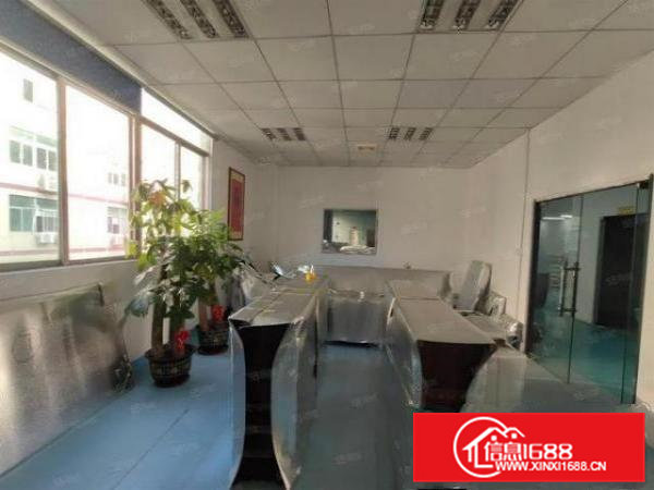 大朗水平村楼上带装修600平厂房出租水电到位