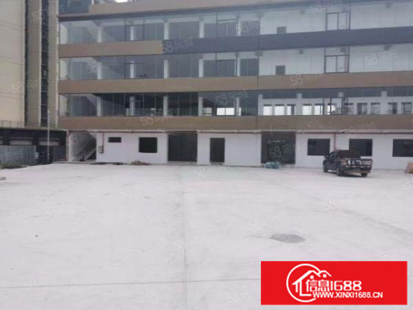 特价特价！寮步新出独门独院厂房1200方，全新地坪漆。