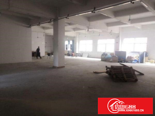 龙见田新出2楼700平方，有办公室车间水电齐全