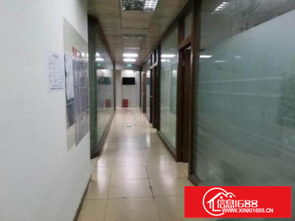 龙华清湖地铁口旁边原房东实际面积出租1050平