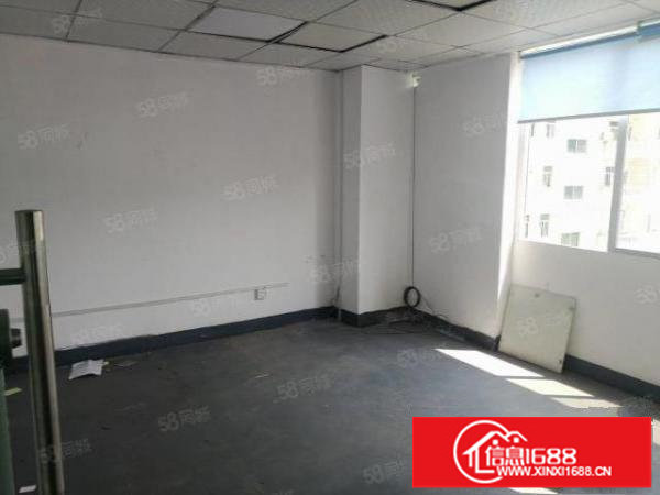 龙华油松精装修厂房120平米，21格局