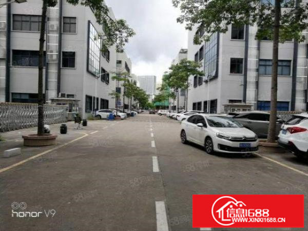 龙华大浪原房东红本独院厂房出租6580平方实际面积出租