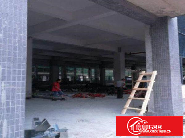 村大型工业园楼上2000平方无尘车间无转让费出租