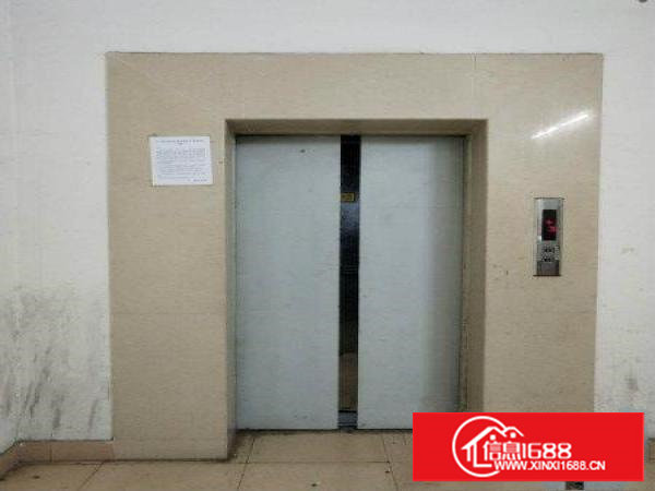 乌沙3楼320平厂房招租打包价4800元交通方便