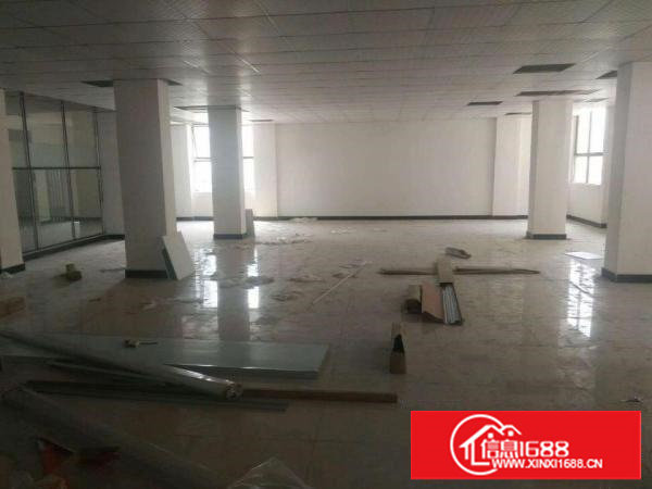 超赞！！长安新出豪华装修200平厂房出租搬入即可生产