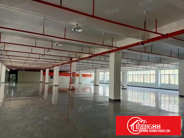 楼上带精装修厂房出租1400平方，办公室水电齐全，无需转让费