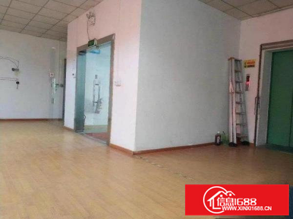 清溪（原房东）厂房出租4楼整层900平！面积实在！现成精装