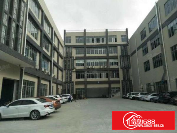 凤岗双证原房东楼上精装修厂房3960平方可分租