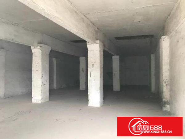 横岗大康一楼300平门前超大空地价格22元