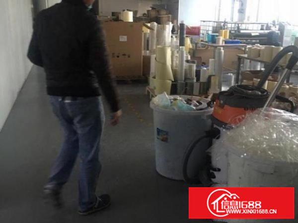 带装修精装厂房，1200平方洁净室，650平方千级无尘室