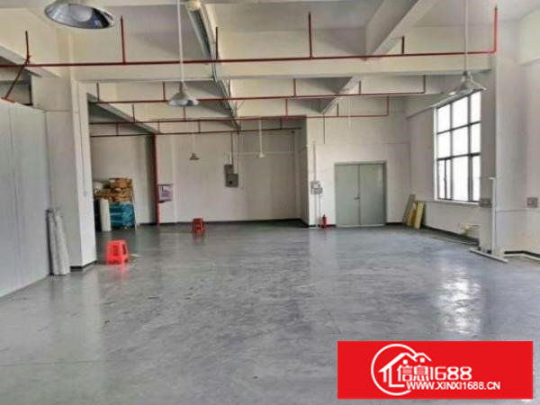 横岗四联楼上厂房500平招租，消防合格