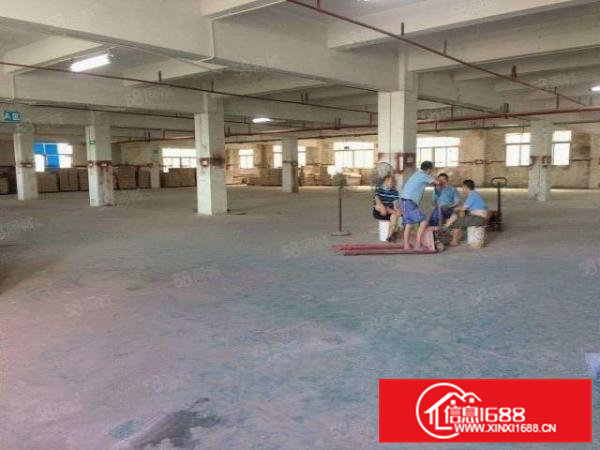 凤岗镇.临深片区独门独院厂房6400平原业主低价交通便利