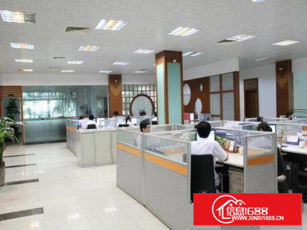 高速路口，近深圳，环境优美1600平方米