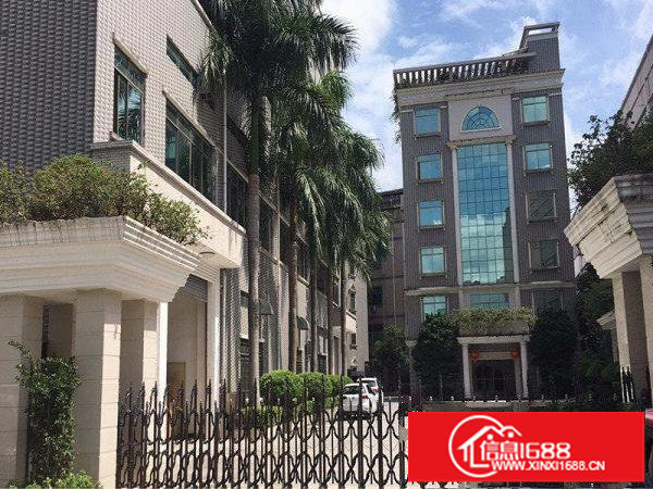 龙岗新生二楼800平带装修厂房出租，形象好