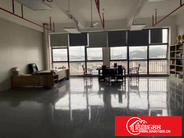 龙岗坪地国际低碳城楼上500平方红本厂房出租两部货梯