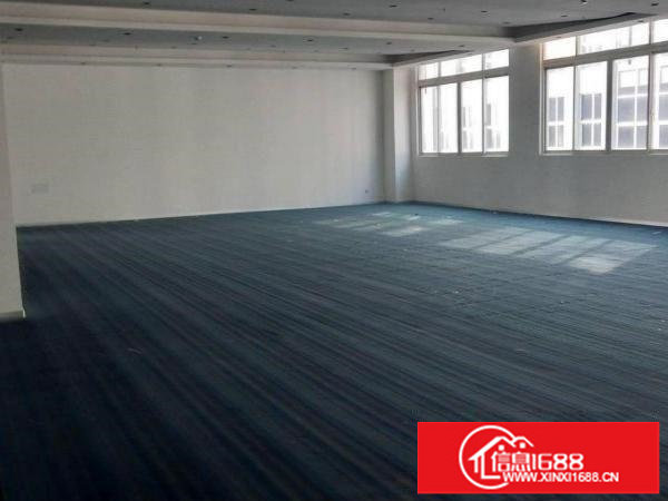 平湖华南城附近厂房全新装修500平米招租