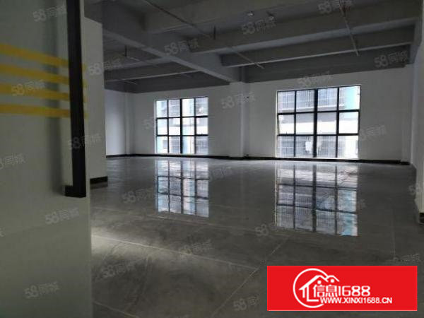 独栋，精装厂房，可分租，110平米起租。临近地铁口，公交站。