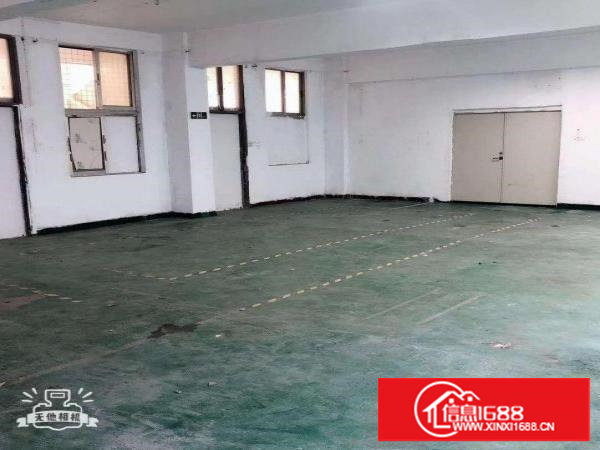 清湖头3600元/月小面积标准厂房200平米，带装修