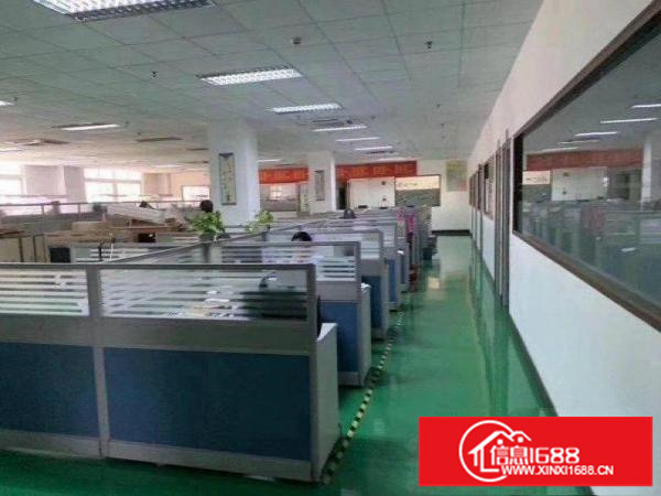 坂田上雪工业区一楼厂房450平米出租，水电齐全，适合五金