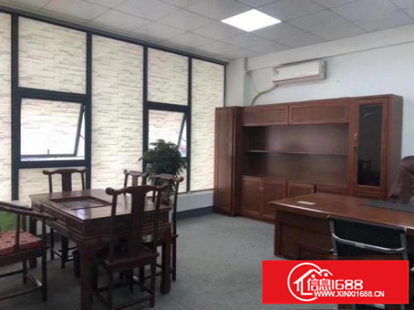 5号线布吉长龙站园区楼上厂房招租：1150平层高5米