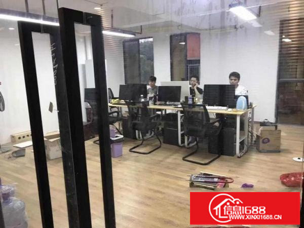 坂田杨美地铁站150平，200平办公室仓库出租