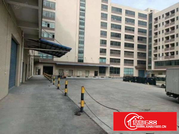 证件齐全，带喷淋消防石排镇独院标准厂房10000平方出租