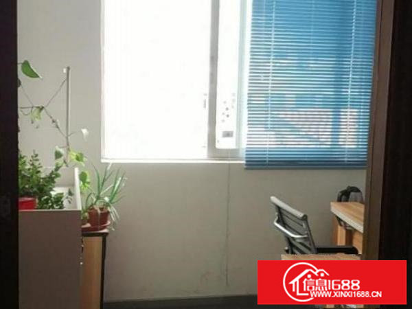 转租租龙岗横岗安良五村精装带环评标准厂房