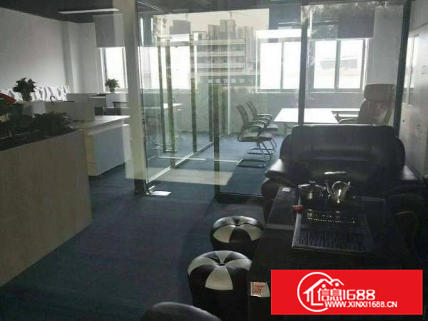 平湖富民工业区二楼750平方带装修厂房急租