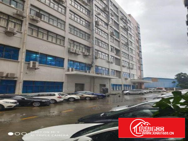 （实拍）石岩汽车站1900平米精装修办公室厂房出租有吊顶