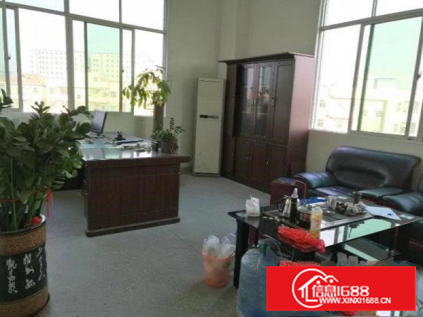 科苑城,带精装修700平,主线到车间,有消防喷淋