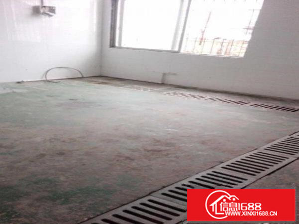 平湖白泥坑海吉星附近小面积厂房加冷库出租，85平方起租