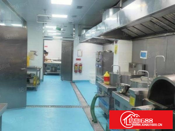 新出!平湖海吉星附近独院厂房3000平方带中央厨房,冷库急租